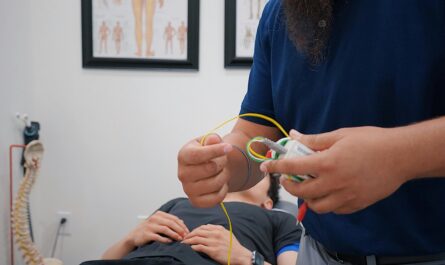 Photo by World Sikh Organization of Canada: https://www.pexels.com/photo/chiropractor-with-patient-14797758/