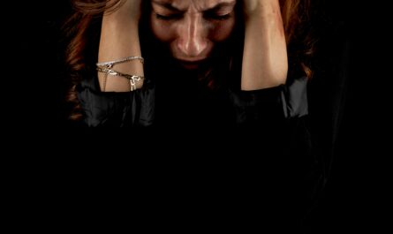 Photo by İbrahim Halil Ölmez: https://www.pexels.com/photo/woman-in-emotional-distress-holding-head-29965352/