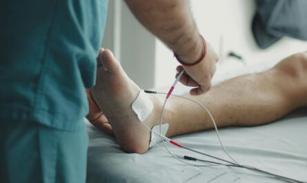 Photo by Juan Manuel Montejano Lopez: https://www.pexels.com/photo/leg-of-patient-on-bed-13185359/