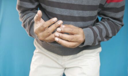 Photo by Towfiqu barbhuiya: https://www.pexels.com/photo/person-rubbing-hands-11921161/