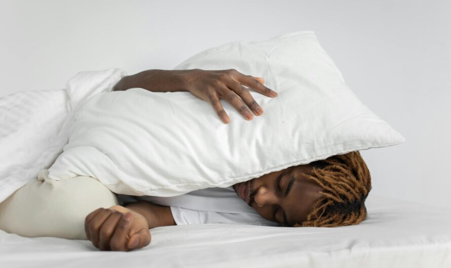 How Sleep Position Influences Night Pain
