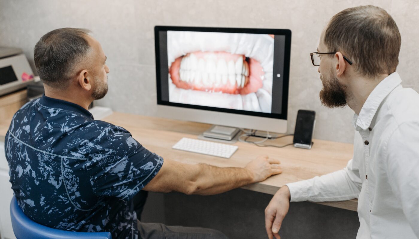 Photo by Pavel Danilyuk: https://www.pexels.com/photo/men-watching-teeth-on-monitor-screen-6812503/